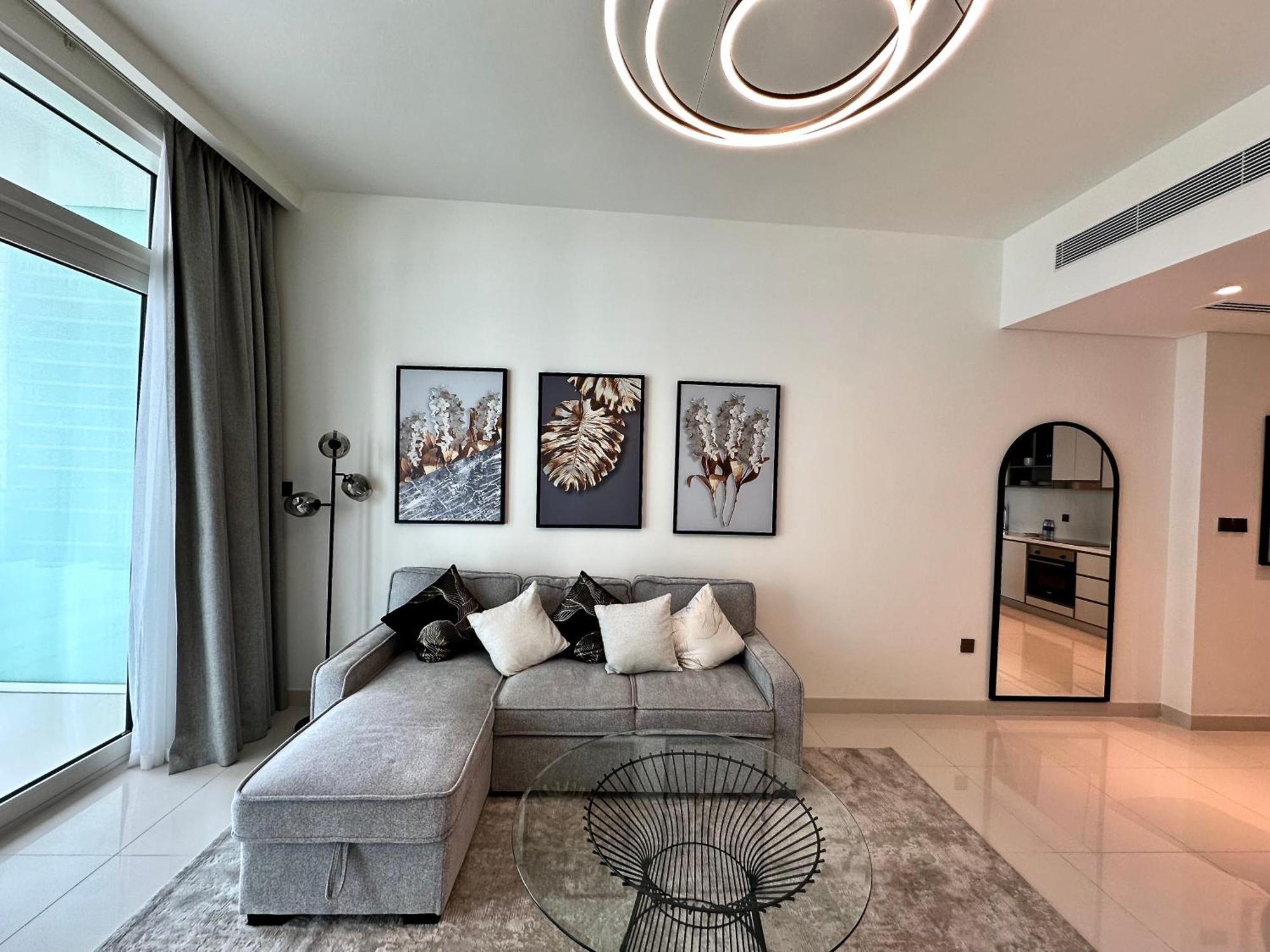 Lux Bnb I Sun Rise Bay I Palm & Sea View Apartment Dubai Ngoại thất bức ảnh