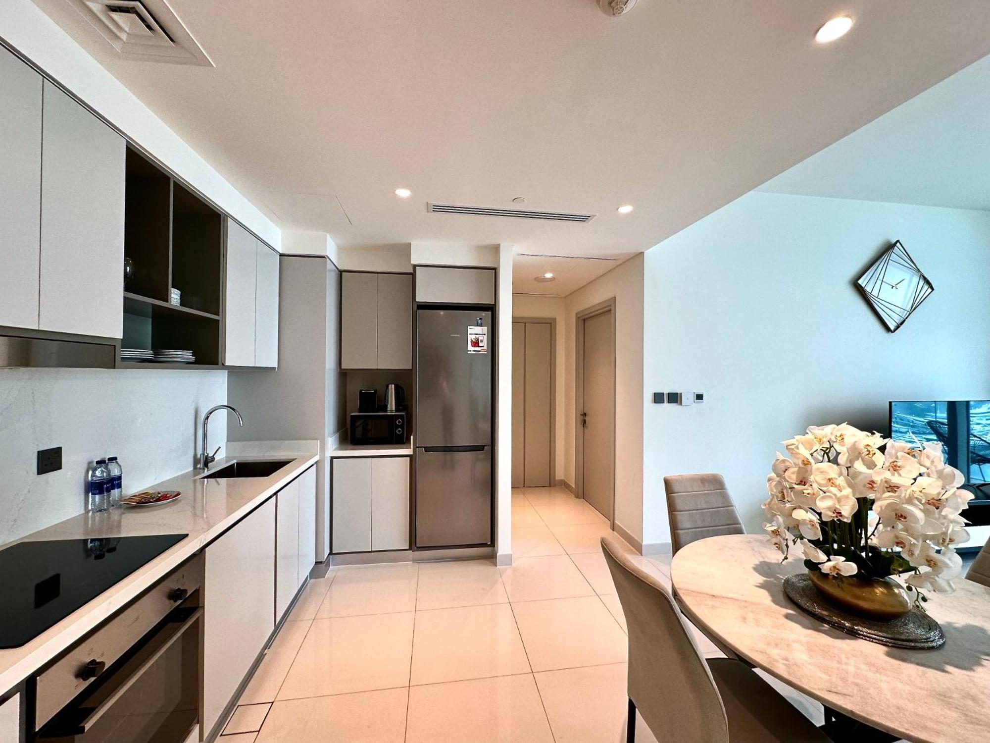Lux Bnb I Sun Rise Bay I Palm & Sea View Apartment Dubai Ngoại thất bức ảnh